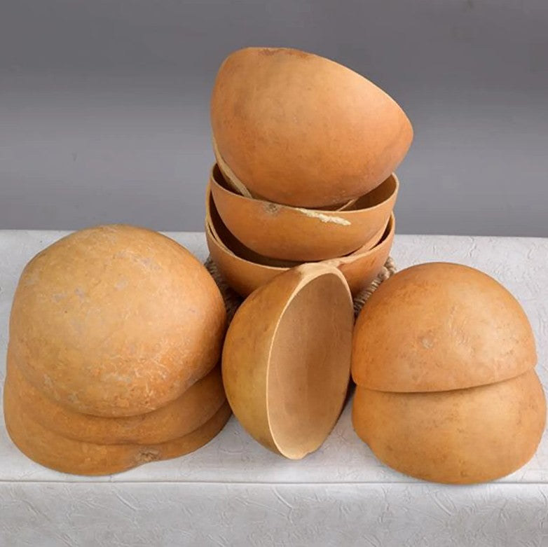 Calebasse Artisanale en Bois Naturel — Objet Traditionnel & Décoratif